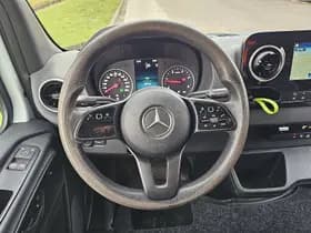 Mercedes-Benz Sprinter thumbnail 11
