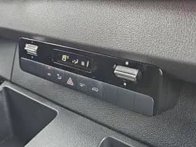 Mercedes-Benz Sprinter thumbnail 9