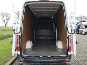 Mercedes-Benz Sprinter thumbnail 15