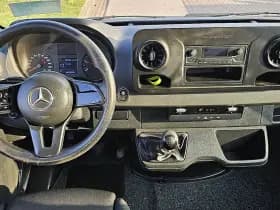 Mercedes-Benz Sprinter thumbnail 7
