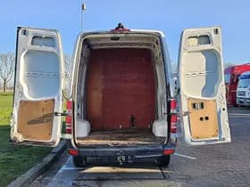 Mercedes-Benz Sprinter thumbnail 13