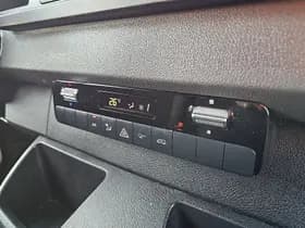 Mercedes-Benz Sprinter thumbnail 9