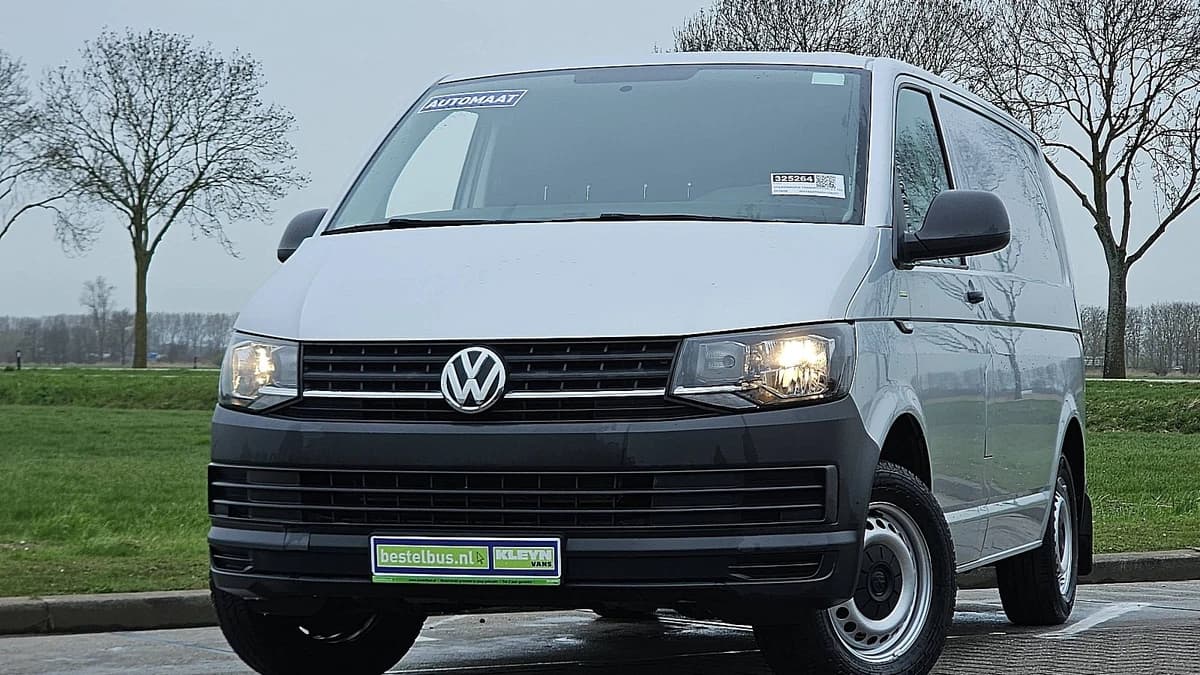 Volkswagen Transporter — foto 1