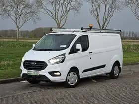 Ford Transit thumbnail 2