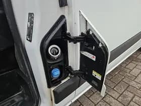 Ford Transit thumbnail 17