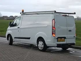 Ford Transit thumbnail 5