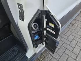 Ford Transit thumbnail 21