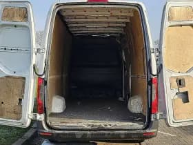 Mercedes-Benz Sprinter thumbnail 12