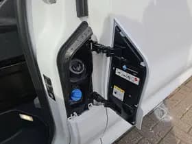 Ford Transit thumbnail 19