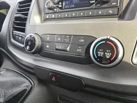 Ford Transit thumbnail 9