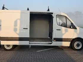 Mercedes-Benz Sprinter thumbnail 12