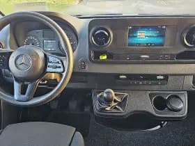 Mercedes-Benz Sprinter thumbnail 7