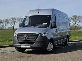 Mercedes-Benz Esprinter