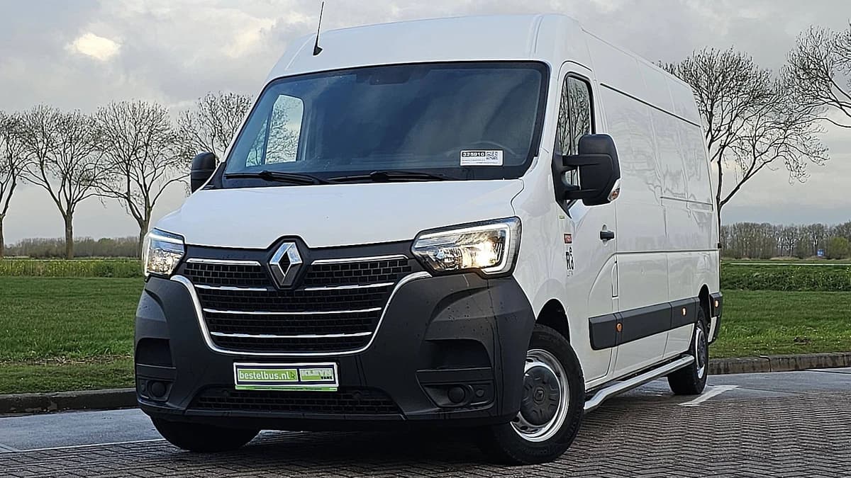 Renault Master — foto 1