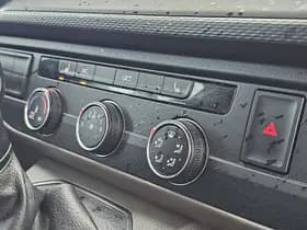 Volkswagen Transporter thumbnail 9
