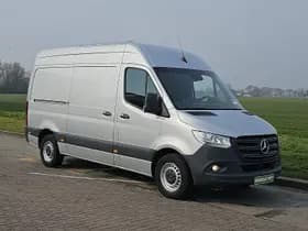 Mercedes-Benz Sprinter thumbnail 4