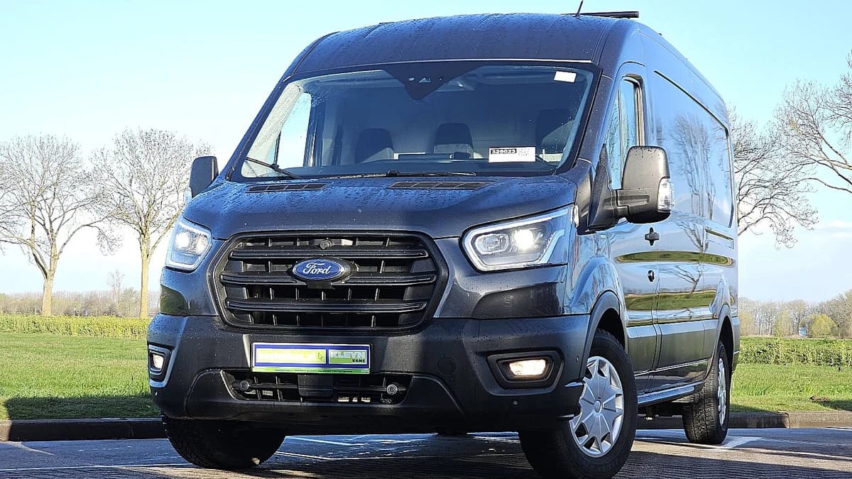 Ford Transit — foto 1