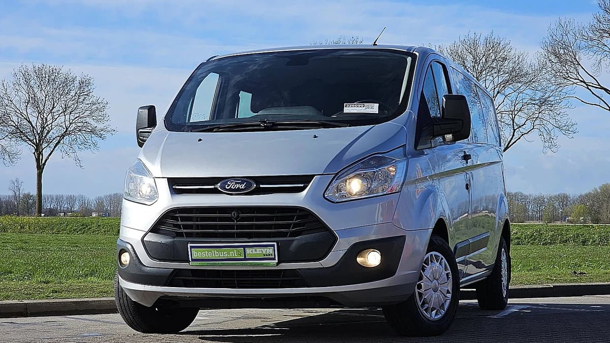 Ford Transit — foto 1