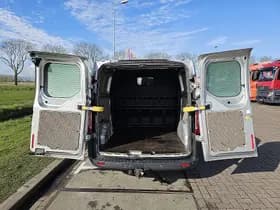 Ford Transit thumbnail 13
