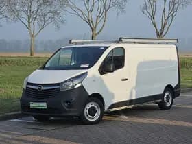 Opel Vivaro thumbnail 2