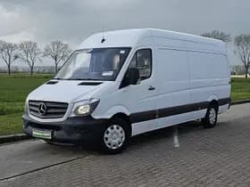 Mercedes-Benz Sprinter thumbnail 2