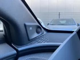 Toyota Bz4x thumbnail 15