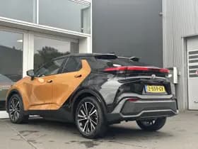 Toyota C-hr thumbnail 4
