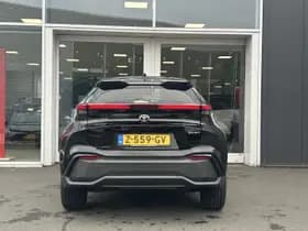 Toyota C-hr thumbnail 6