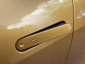 Toyota C-hr thumbnail 67