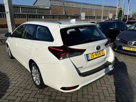 Toyota Auris thumbnail 40