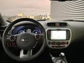 Kia E-soul thumbnail 10