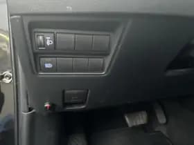 Toyota Yaris thumbnail 4