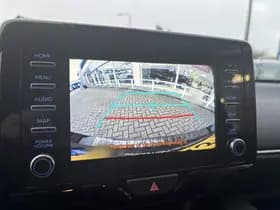 Toyota Yaris thumbnail 33