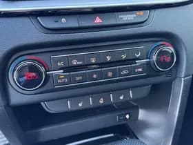 Kia Proceed thumbnail 56