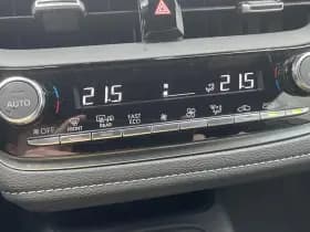 Toyota Corolla thumbnail 22