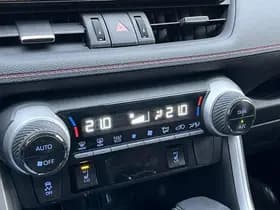 Toyota Rav4 thumbnail 45