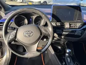 Toyota C-hr thumbnail 34