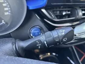 Toyota C-hr thumbnail 40