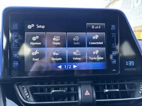 Toyota C-hr thumbnail 45