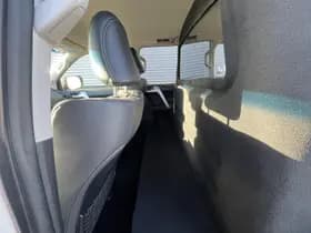 Toyota Land-cruiser thumbnail 21