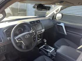 Toyota Land-cruiser thumbnail 23