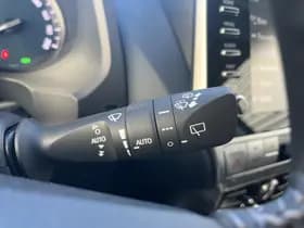 Toyota Land-cruiser thumbnail 34