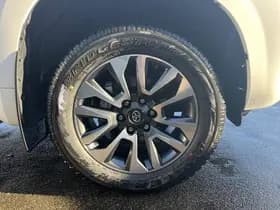 Toyota Land-cruiser thumbnail 64