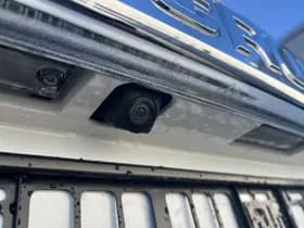 Toyota Land-cruiser thumbnail 9