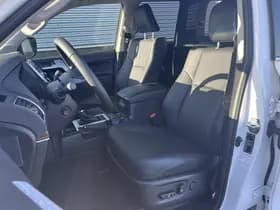 Toyota Land-cruiser thumbnail 81