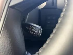 Toyota Land-cruiser thumbnail 90