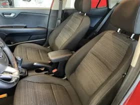 Kia Stonic thumbnail 3