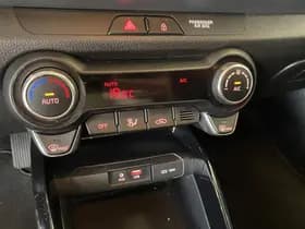 Kia Stonic thumbnail 32