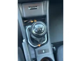 Toyota Auris thumbnail 18