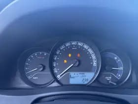 Toyota Auris thumbnail 10